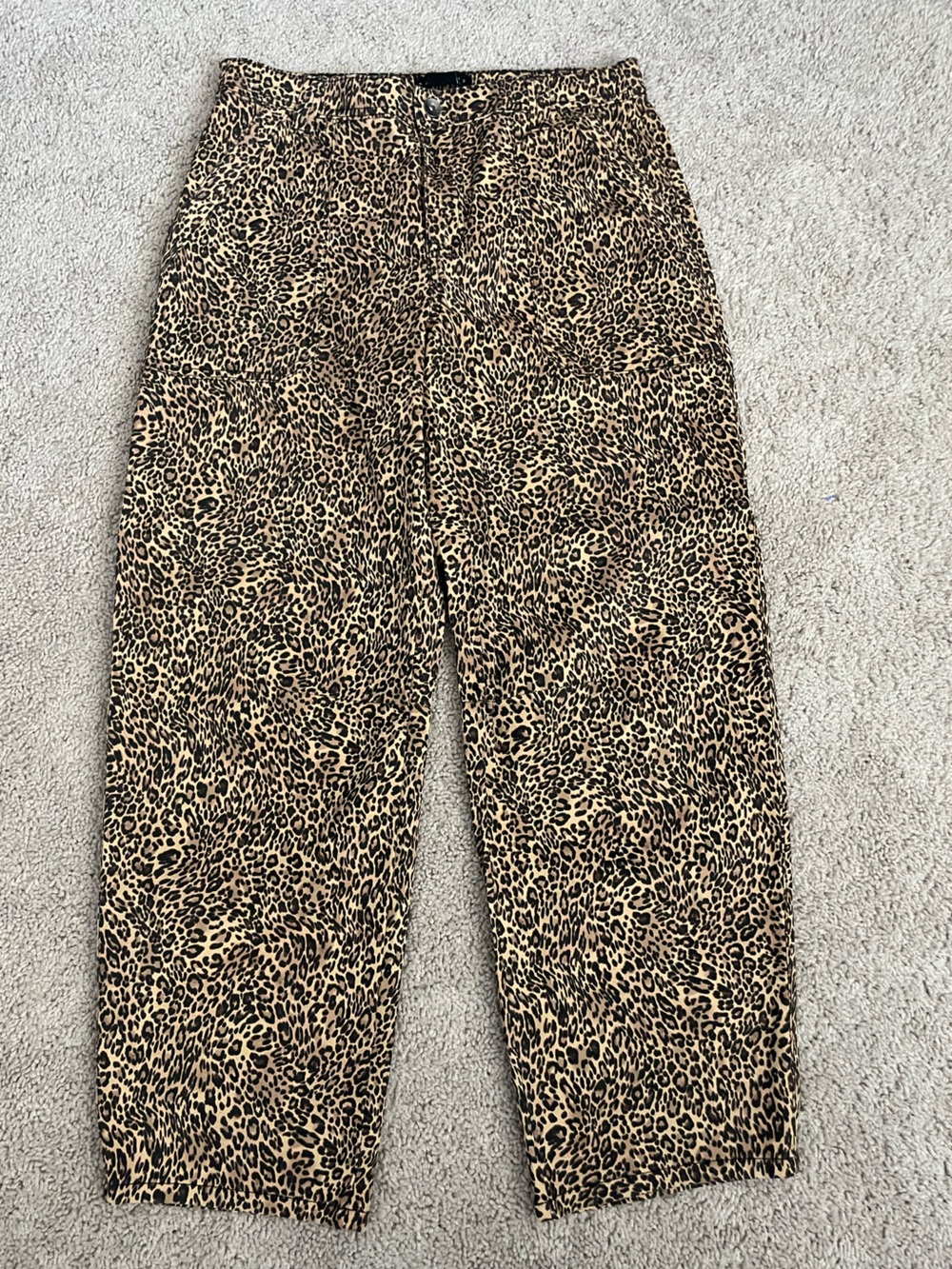 Sanctuary Leopard Print High-Rise Cargo Utility Wide Leg Crop Pants Size M